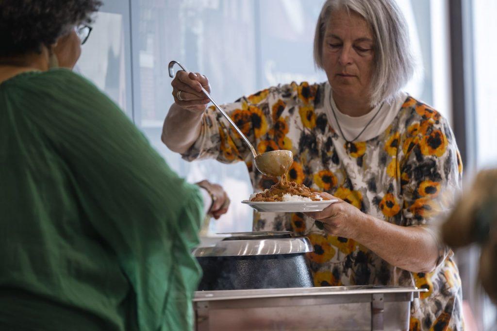 Lezing Henna Goudzand Nahar - De geur van bruine bonen